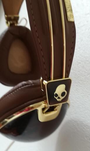 【新品】ヘッドフォン　ロック・ネイション