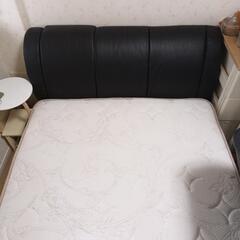 セミダブルベッド💒高級マット付き✨の画像