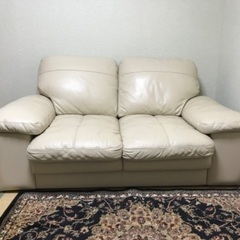 ソファーの画像