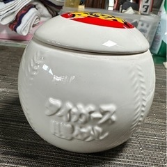 タイガース釜めし入れ蓋付きの画像