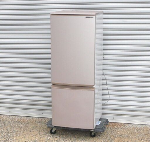 配達先決定　設置・無料配達します2009年製シャープ 167L冷蔵庫SJ-17R-CSHARP