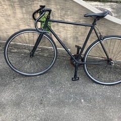 お話中　ピストバイク　固定ギア　自転車