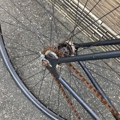 お話中　ピストバイク　固定ギア　自転車の画像