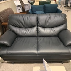 ニトリソファ2人掛け/値段交渉可/状態良好の画像