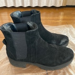 Bershka　スエード　ショートブーツ　ブラック　38の画像