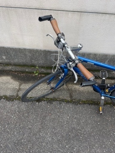 【確定】自転車 クロスバイク　GIANT ESCAPE3  