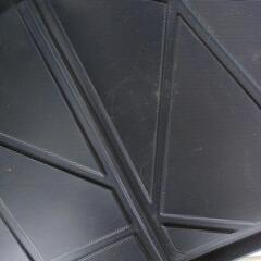 ヤリスクロス用アームレスト、ラゲッジマットの画像