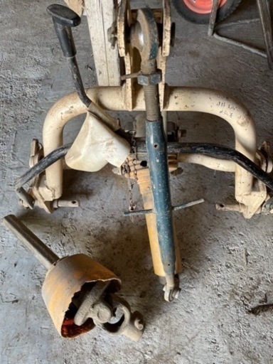 トラクター部品