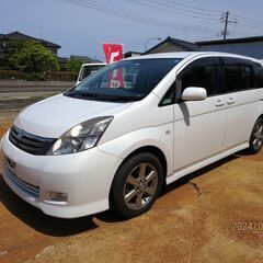 【程度良好】アイシス プラタナ Gエディション 社外ナビ 足元ライト 