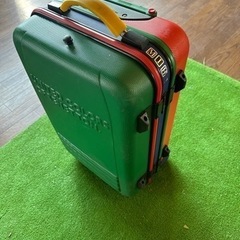 UNITED COLORS OFBENETTON トロリーケース