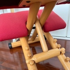 ストッケ　ブァリエール　赤　2脚セット
の画像