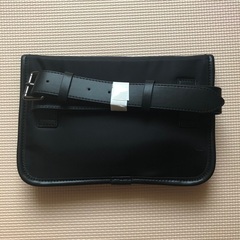 【新品】ショルダーバッグ　マグネット式ボディバッグ　黒　2ポケットの画像