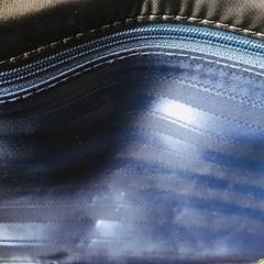 【新品】ショルダーバッグ　マグネット式ボディバッグ　黒　2ポケットの画像