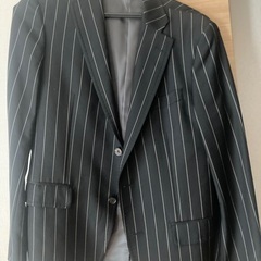 ストライプスーツ