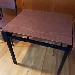 【値下げしました】家具 可動式ダイニングテーブルを販売してます。