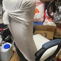 ジャンク椅子3点1脚はまともに使用可能かと思います。後の2脚は部...