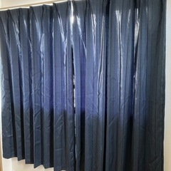 カーテン1セット(２枚組) 美品