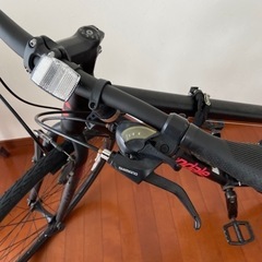 自転車 クロスバイクの画像