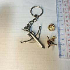 キーホルダー、ピンバッジ