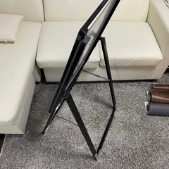 スタンド看板、剥がせる壁紙の画像