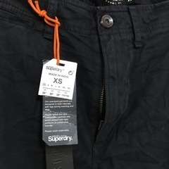 今週最終【新品超レア本物】Superdry 極度乾燥しなさい 日本未発売 カーゴパンツ XS(日本サイズM) ブラック の画像