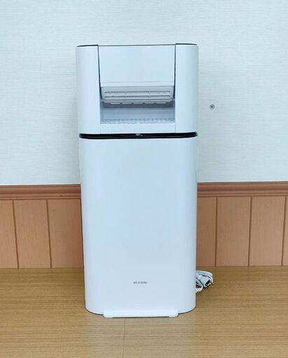 アイリスオーヤマ サーキュレーター衣類乾燥除湿機 13畳 5.0L 静音 1台3役 IJD-150-W