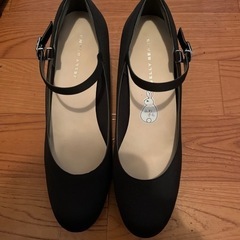 靴 パンプス
