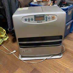石油ファンヒーター