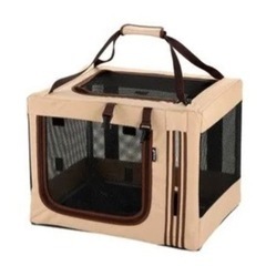 ほぼ新品！小型犬にぴったりの持ち運びもできるケージ