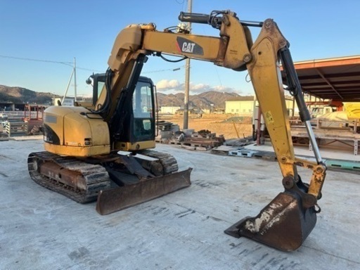 キャタピラCATERPILLAR. 308DSR 油圧ショベル. ゴムパッド. 4937時間. 2010年. エアコン. キャタピラCATERPILLAR. 308DSR 油圧ショベル. ゴムパッド. 4937時間