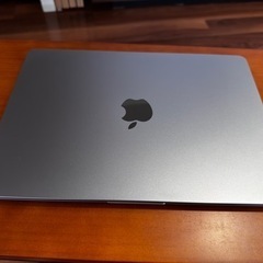 【美品】MacBook Air m2チップ搭載　256GB スペースグレー