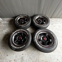 車のパーツ タイヤ、ホイール