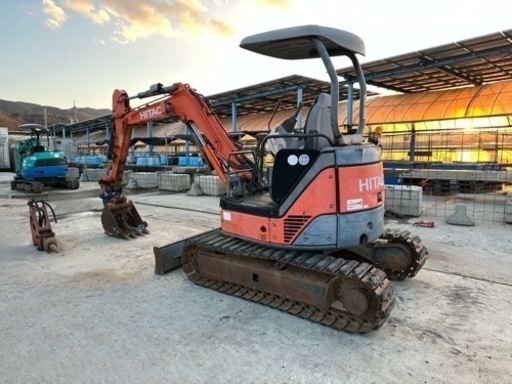 日立 ヒタチ HITACHI ZX30U-3. 1977時間. アームクレーン. ワンタッチ