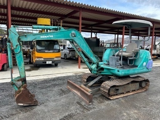 コマツKOMATSU PC20-7ミニショベル.2115時間. 2トンクラス