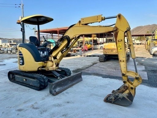 コマツKOMATSU PC30MR-3油圧ショベル.倍速.マルチレバー. 3トン クラス. 2013年. 1729時間. 0.9t移動