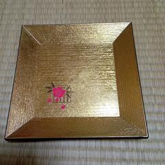 金箔漆器