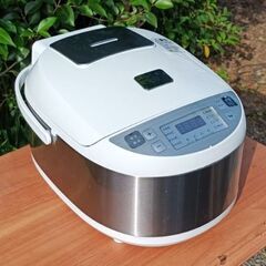 ★美品!!★2020年製 ベルソス 5.5合炊き 炊飯器 VS-KE04の画像