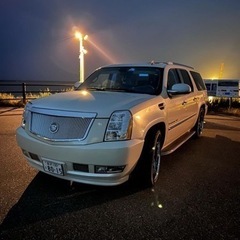 キャデラック　エスカレード　ESV ロング　車検10月にとりましたの画像