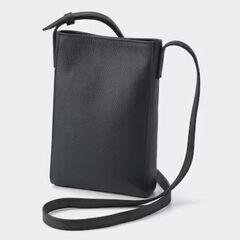 【定価３０００円】レザーショルダーバッグ