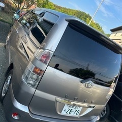 トヨタヴォクシーの画像