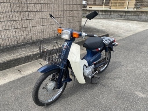 スーパーカブ　4速　70cc？