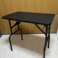 トリミングテーブル