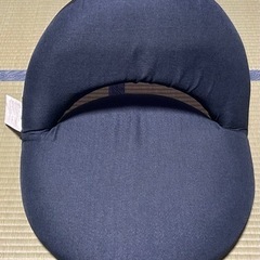 美品　ニトリ　座椅子①
