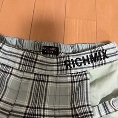子供用　女の子用　かわいいスカートの画像