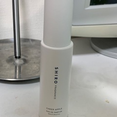 SHIRO チアアップル オードパルファン
