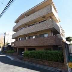 😲高円寺駅徒歩９分！✨ 🎵💕ガーデンテラス付きでオシャレなマンシ...