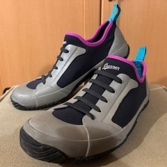 【Danner】WRAPTOP LIGHT 3 防水スニーカー約...