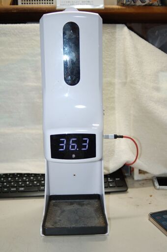 Wellz 自動 ソープディスペンサー 自動 温度計測定 置き型 壁掛け 両用 非接触型 一体型 スプレー 1000ml