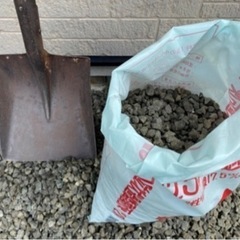 ⑤前回大好評❗️ 庭砂利(青)格安でお譲り。※10kg単位の画像
