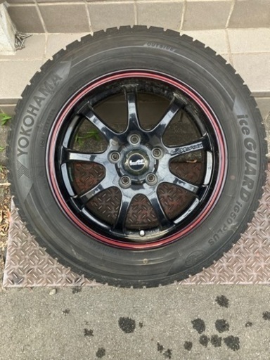 車のパーツ タイヤ、ホイール